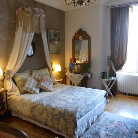 Le Petit Chateau - Tiffauges Proche Puy Dufou Екстер'єр фото